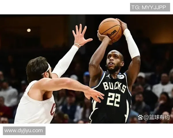 失误赛季新高！米德尔顿全场得到13分6篮板4助攻